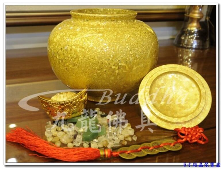Read more about the article 【開運招財黃金聚寶盆】六寸大肚納珍寶，黃金滿盈貫家財~結晶聚寶盆改善居家風水必備寶物